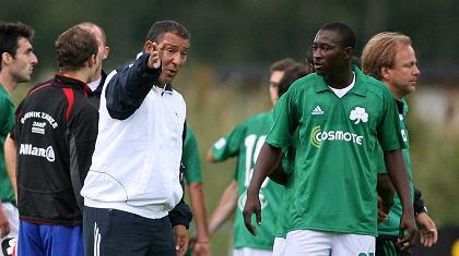 Εντόι: «Άλλα λέει και άλλα κάνει ο Τεν Κάτε»