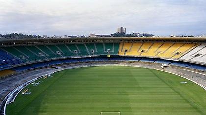 Κλείνει για δύο χρόνια το Μαρακανά