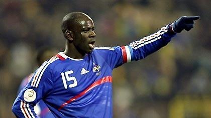 Όχι Τιράμ σε Σαρκοζί