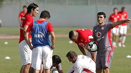 Θέλει γκολ, χωρίς τους σκόρερ και τους δημιουργούς…