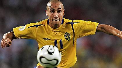 Συνεχίζει ο Λάρσον!