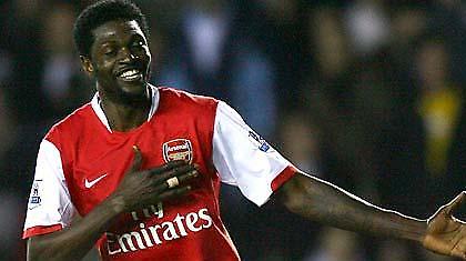 Πλήγμα με Αντεμπαγιόρ για Άρσεναλ