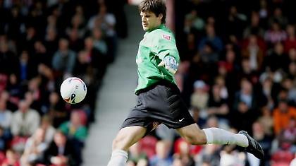 Άλλαξε γειτονιά ο Κωνσταντόπουλος