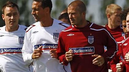 Φέρντιναντ: «Αφιερωμένος στο ποδόσφαιρο ο Μπέκαμ»