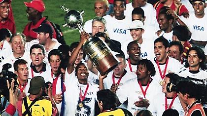 «Xoρεύουν» 50 χρόνια!