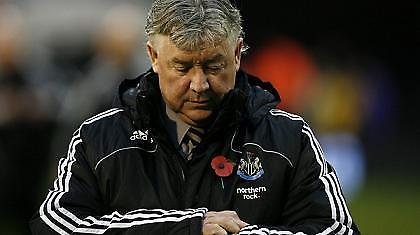 Εγχείρηση καρδιάς ο προπονητής της Νιούκαστλ