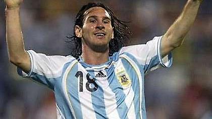 Μέσι: «Δεν αγωνίζομαι όπως στην ''Μπάρτσα''»