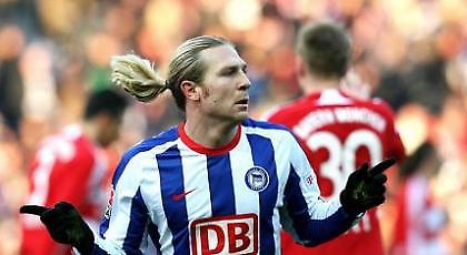 Bundesliga: Νίκη στο ντέρμπι και κορυφή για Χέρτα!