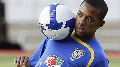 Ρομπίνιο: «Λάθος η απόλυση του Σκολάρι»