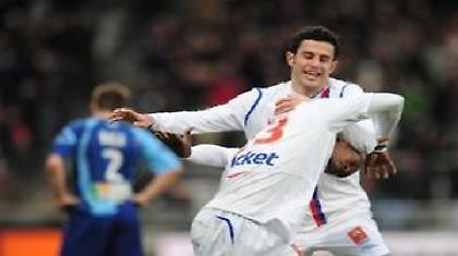 Le Championnat: Εύκολο βράδυ για Λιόν