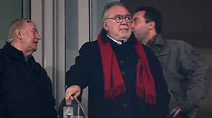 Μια ζωή υπερβολές