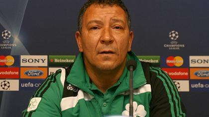 Τεν Κάτε: «Θα ψάξουμε το γκολ»