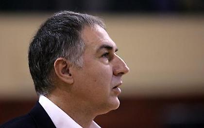 Παραιτήθηκε ο Λεώνης!