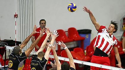 Κορυφαίοι Μίλκοβιτς, Γκάτιν