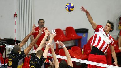 Κορυφαίοι Μίλκοβιτς, Γκάτιν