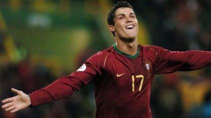 Το ραντεβού του Ρονάλντο με γυμνάστρια!