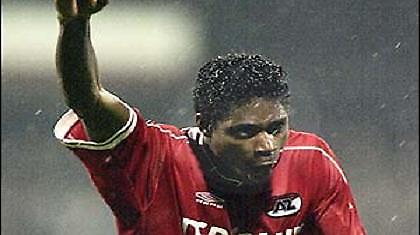 Eredivisie: «Αγκάλιασε» τον τίτλο η Άλκμααρ, ισόπαλο το ντέρμπι