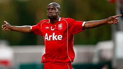 Eredivisie: Συνέχισε νικηφόρα η Τβέντε, Χέρενφεν «πέντε αστέρων»