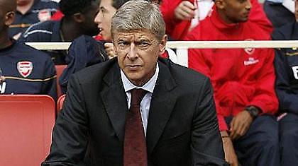 Βενγκέρ: «Είναι κουρασμένη η Μάντσεστερ Γιουνάιτεντ»