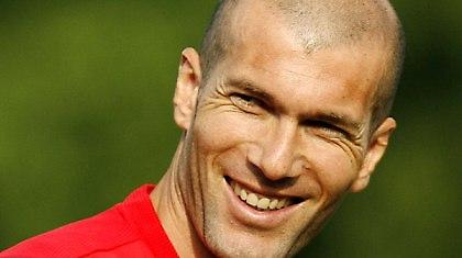 Κορίνθιανς καλεί Ζιντάν