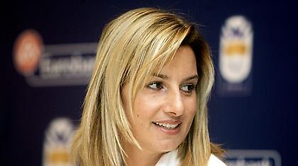 Πρόεδρος στο «Αθλητισμός και Γυναίκα» η Μπεκατώρου