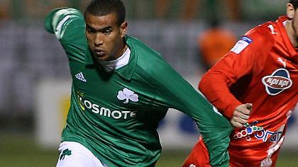 Στους «εκλεκτούς» ο Μουν