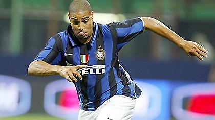 Δύσκολα θα ανανεώσει ο Αντριάνο