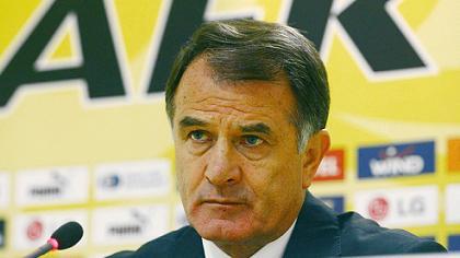 Μπάγεβιτς: «Θέλουμε και δεύτερη άποψη για Σανγκόι»