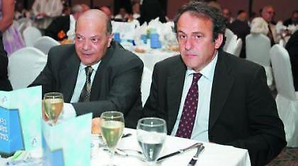 Επανεκλέγεται ο Λευκαρίτης…