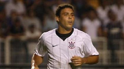 Ρονάλντο: «Θα τελειώσω στη Βραζιλία…»