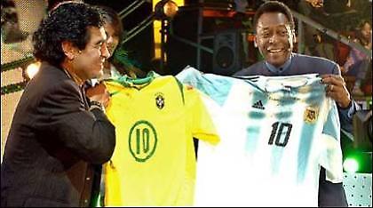 Μαραντόνα: «Ο Πελέ έχασε την παρθενιά του από άνδρα»!