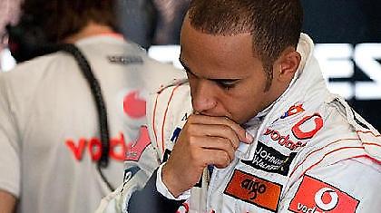 Τελευταίος στην εκκίνηση ο Χάμιλτον