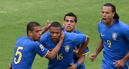 Η... κατάρα συνεχίζεται για τη «σελεσάο» (video)