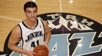 «Πάρτι» ο Κουφός