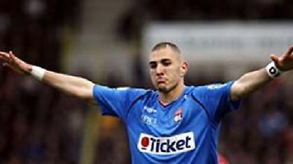 Le Championnat: Νίκες για Μπορντό, Λιόν