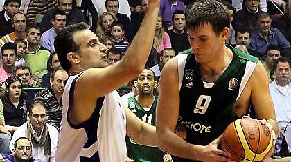 Κούβελας: «Νίκη σε κάθε αγώνα»