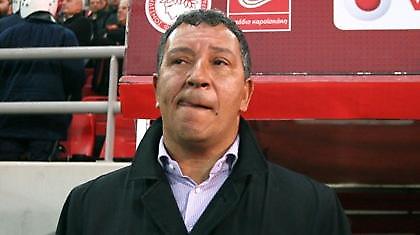 Περιμένουν πως και πως να μείνει ο…Τεν Κάτε