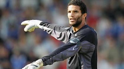 Ο Ντέιβιντ Τζέιμς κατά του συστήματος