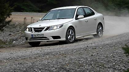 Εμφάνιση, δύναμη, τετρακίνηση στο Saab 9-3 XWD