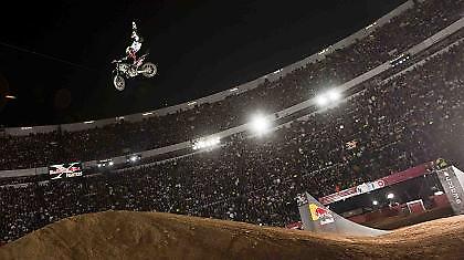 Μάχη στην… αρένα για το Red Bull X-fighters