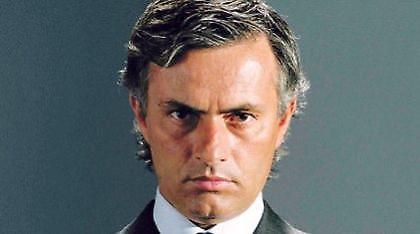 Μέντες: «Δεν πάει πουθενά ο Μουρίνιο»