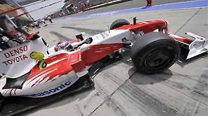 Μειώνονται οι εργαζόμενοι στην Toyota