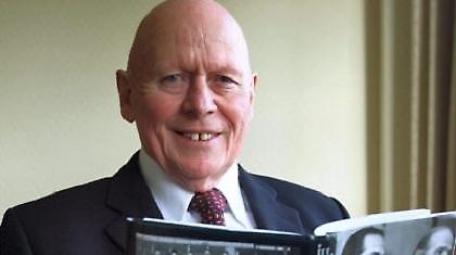 ΜακΓκίνες: «Πολύ δύσκολο να αντικατασταθεί ο σερ Άλεξ…»