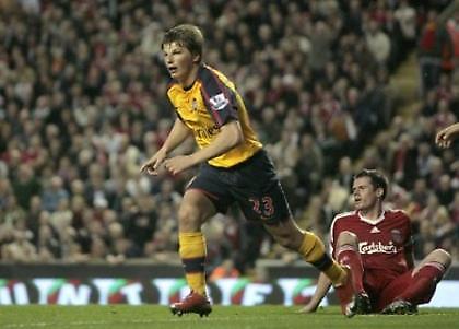 Premier League: Λίβερπουλ-Αρσάβιν 4-4! (video)