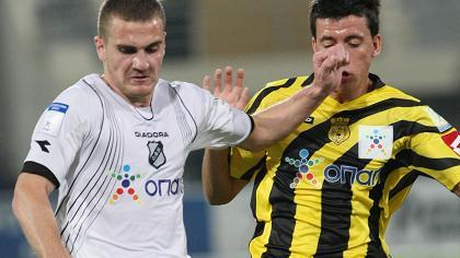 Τα «έσπασε» με Δημούτσο ο Βατσινάς!