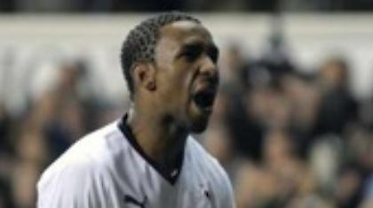 Δολοφονήθηκε ο ετεροθαλής αδελφός του Ντεφόε