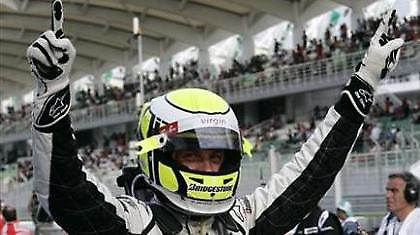 Τρία στα τέσσερα για Μπάτον