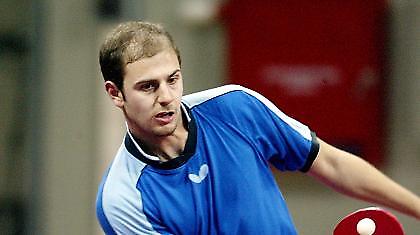 Πρόκριση για Παπαγεωργίου