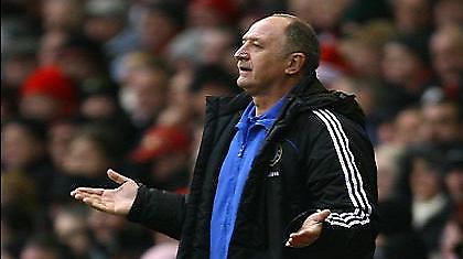 Σκολάρι: «Δεν έχω πρόταση από την Μπενφίκα»