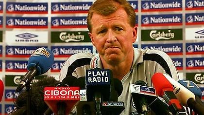 Κοιτάζει ΜακΛάρεν ο Άγιαξ